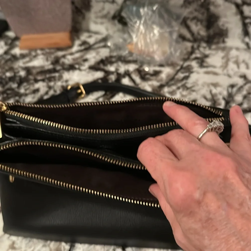 Coach Polished Pebble Leather Crossbody Bag – Black with Gold Hardware - Picture 4 of 6